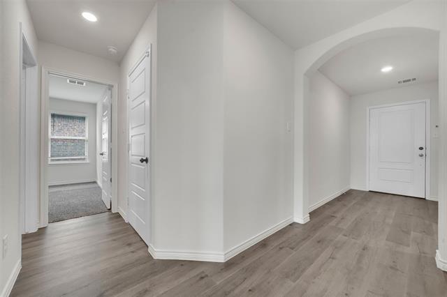 Building Photo - 748 Serenity Sound Dr