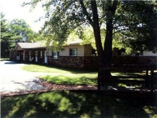 Primary Photo - 304-318 Sherburne St