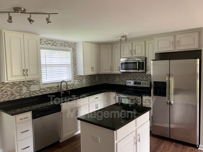 Foto del edificio - 15210 Hus McGinnis Rd
