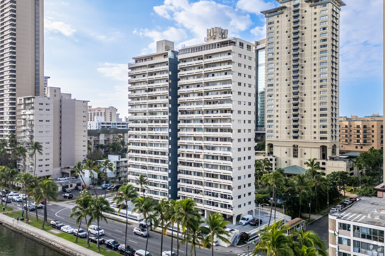 Foto principal - Waikiki Twin Towers