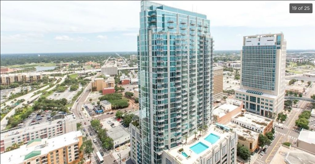 Foto principal - 777 N Ashley Dr