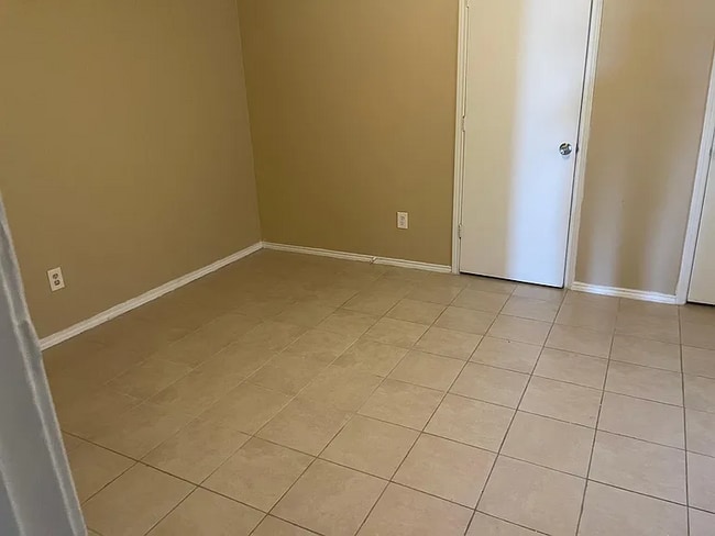 Foto del edificio - 3414 Colonial Pl
