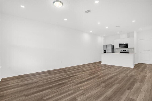 Building Photo - 11312 Blue Bay Dr