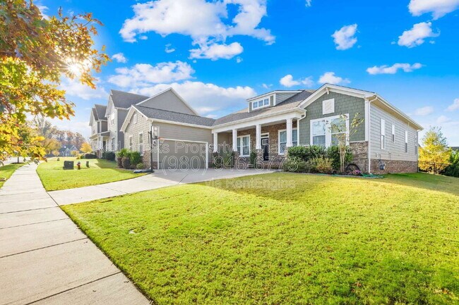 Foto del edificio - 4004 Petersburg Dr