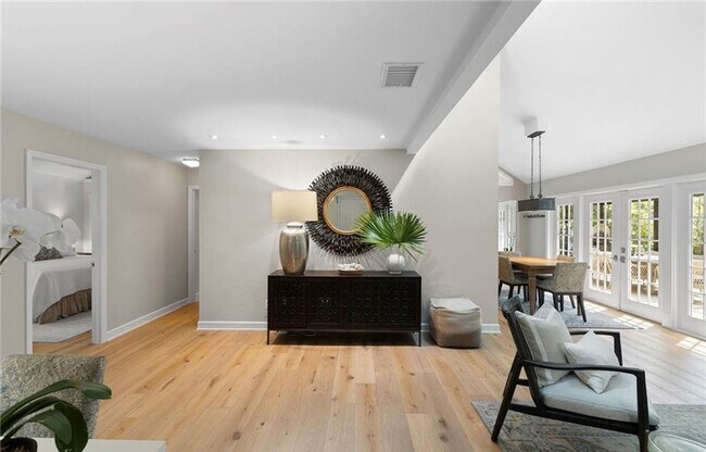 Foto del edificio - ***GARDEN VILLA IN BENT PINE***ANNUAL***FU...
