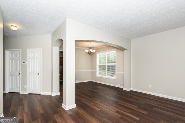 Building Photo - 134 Silver Arrow Cir