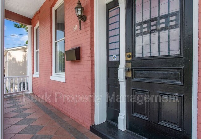 Building Photo - 811 N 21st St
