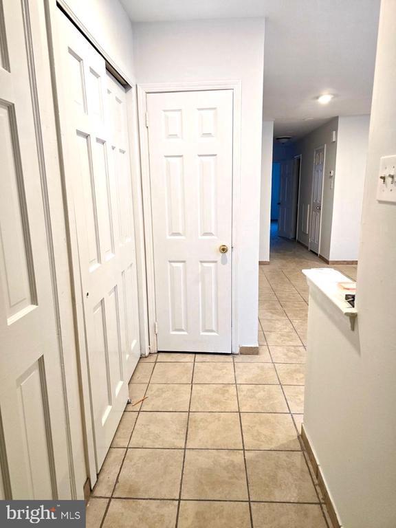 Foto del edificio - 9400 Fairgreen Ln