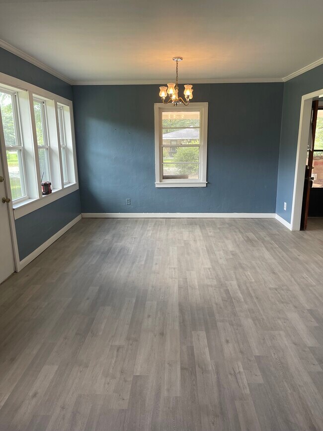 Foto del edificio - 384 State Rd S-38-1203