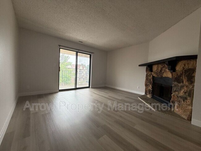 Foto del edificio - 2334 N 44th St
