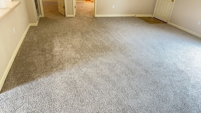 Building Photo - 805 Johnston Cove