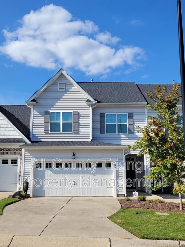Primary Photo - 105 Navan Glass Dr