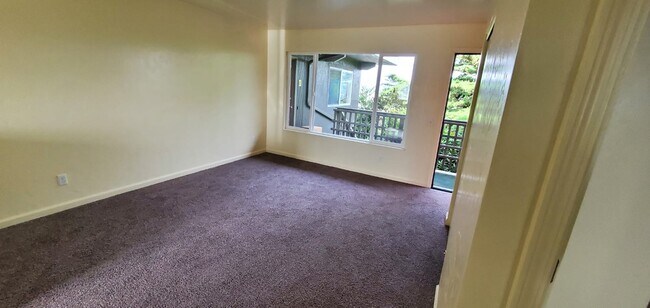 Building Photo - 2214 Fairfield Street, Unit 4