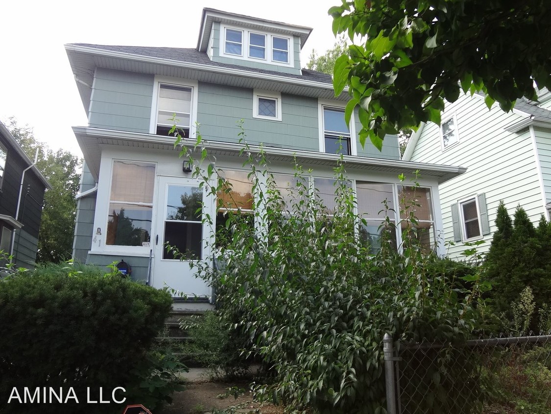 Primary Photo - 41 Karnes St