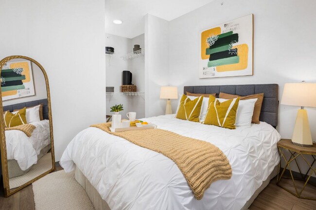 Foto del edificio - 639 S Damen Ave