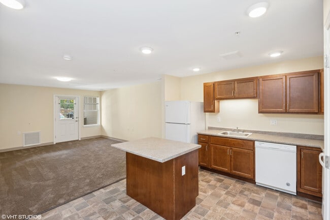 Interior Photo - Clark Brook Apartments