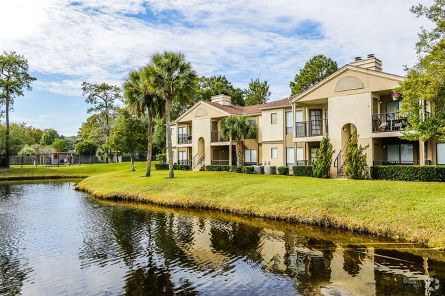 Building Photo - Casa Bella Apartment Homes