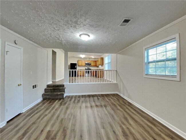 Foto del edificio - 7510 Elliot Way