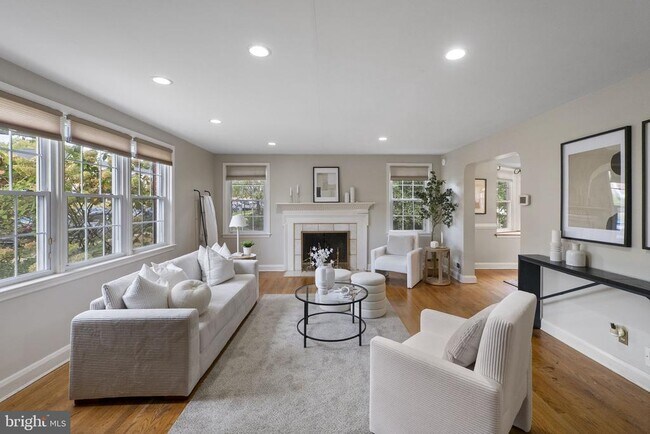 Foto del edificio - 1541 Doxbury Rd