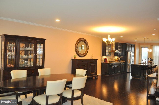 Foto del edificio - 23488 Ashwood Moss Terrace