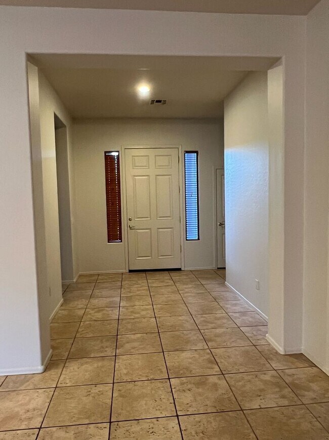 Foto del edificio - 4 Bedroom 2 Bathroom Cooper Greens Home