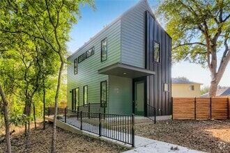 Building Photo - 1135 Walton Ln