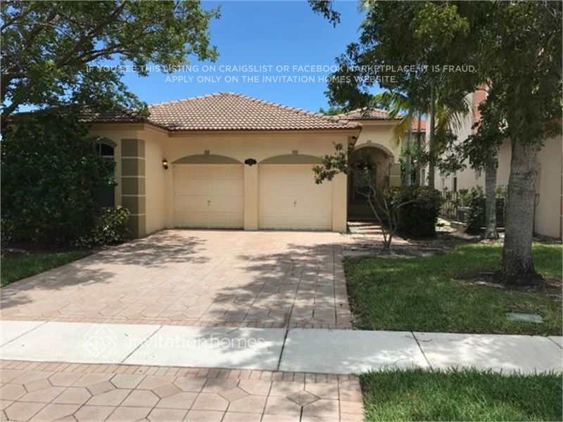 Foto principal - 10566 Galleria St