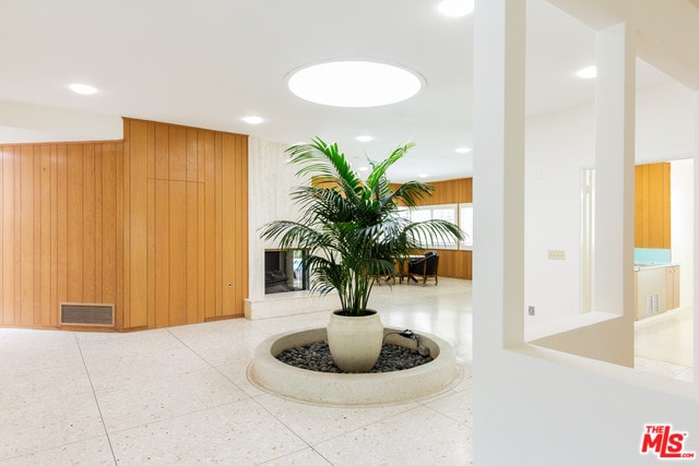 Building Photo - 8900 Alto Cedro Dr