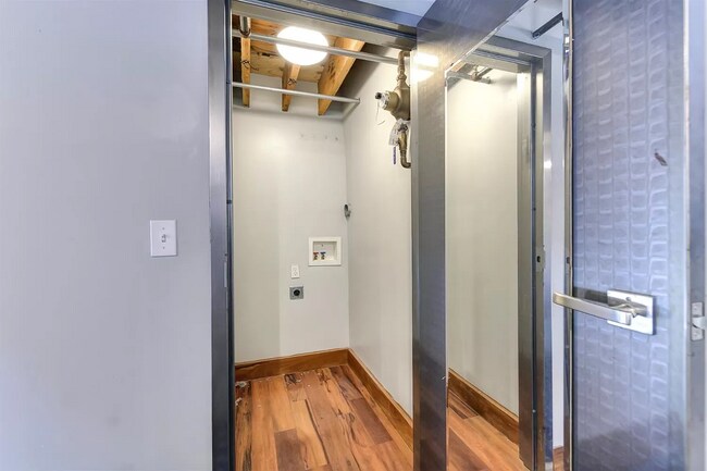 Building Photo - 1725 14th St