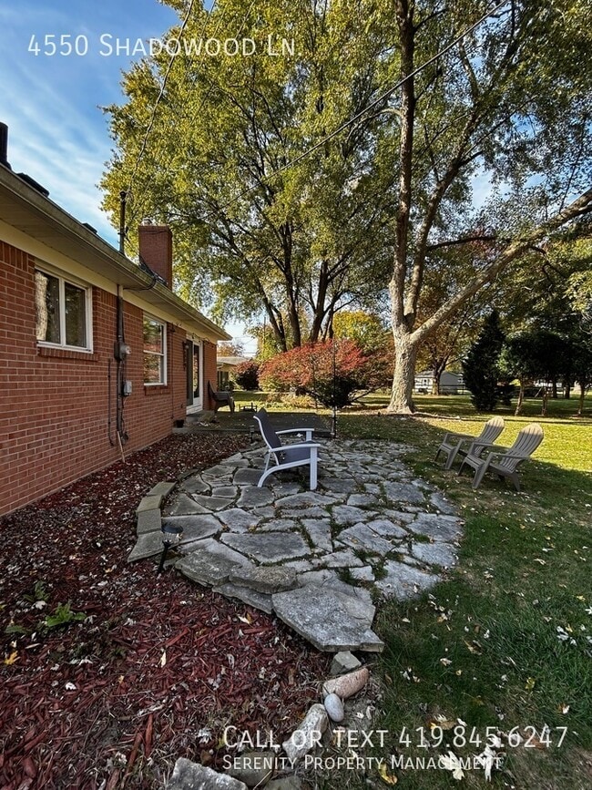 Building Photo - Must See! Tours start 10/28/2024! Furnishe...