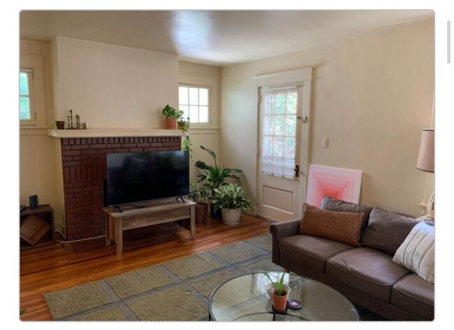 Photo - 6637 Dalzell Pl Townhome