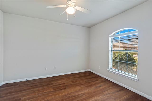 Building Photo - 6104 Alexus Dr