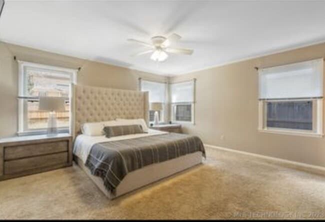 dormitorio principal - 3235 S Troost Ave