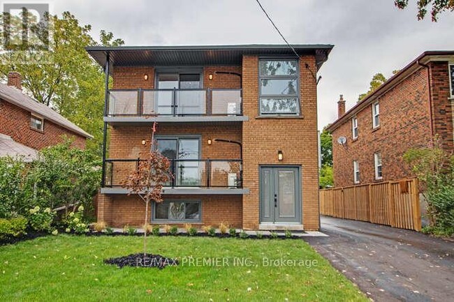 Building Photo - 52 Vanevery St