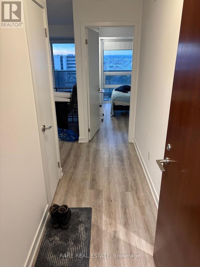 Building Photo - 160 Flemington Rd