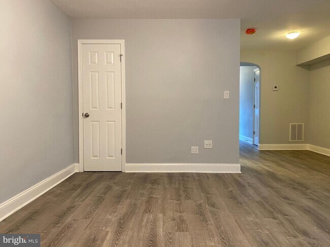 Foto del edificio - 1226 Meigs Pl NE