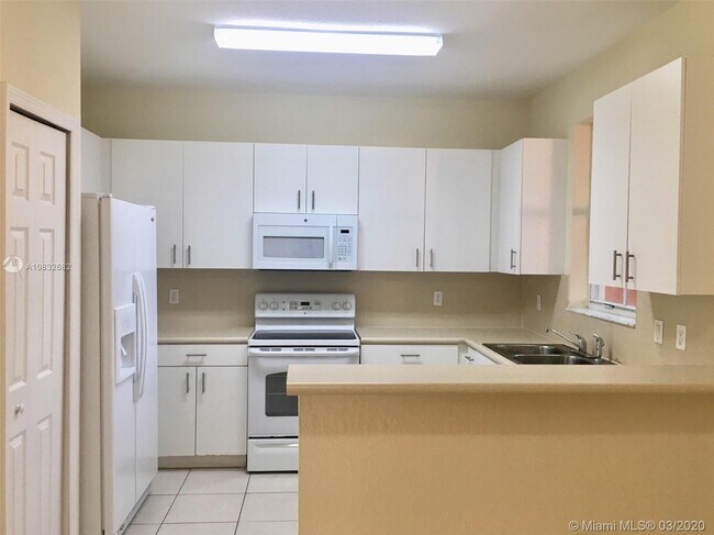 Building Photo - 24343 SW 109th Ave