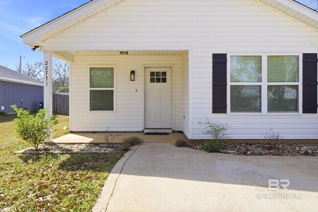 Foto del edificio - 22771 Racine St