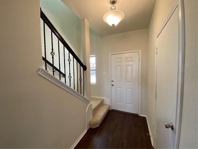 Building Photo - 101 Jonathan Dr