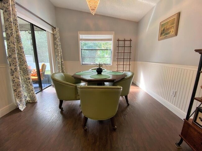 Photo - 488 Wild Fox Dr House