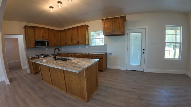 Building Photo - 351 Pr 190