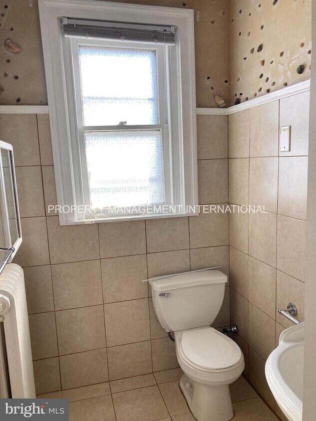 6425 Argyle St, Philadelphia, PA 19111 House Rental in Philadelphia