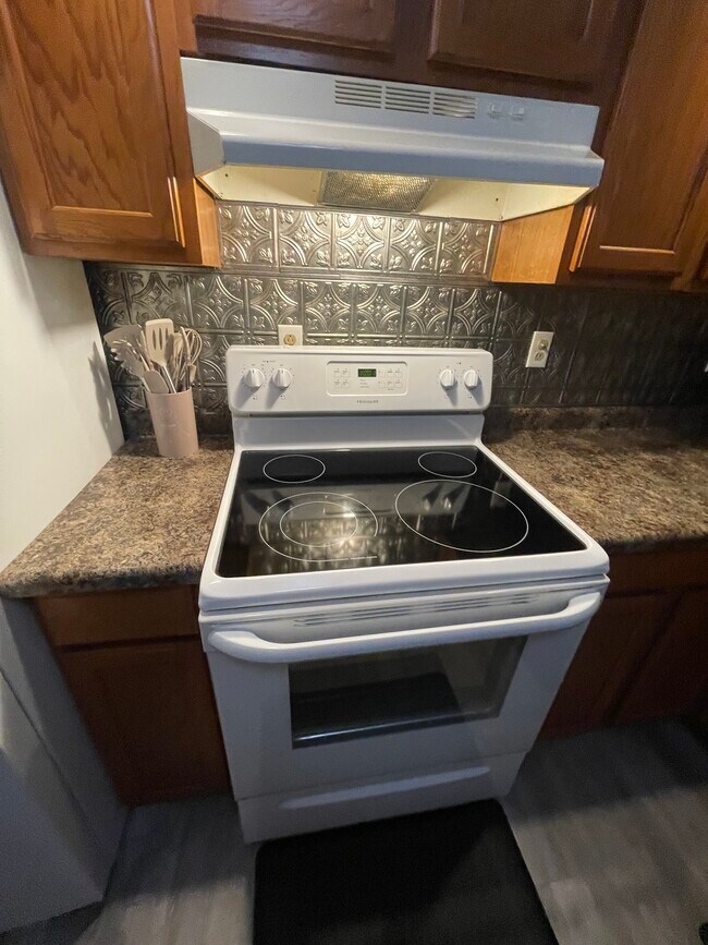 Foto del edificio - 1024 N Jefferson St