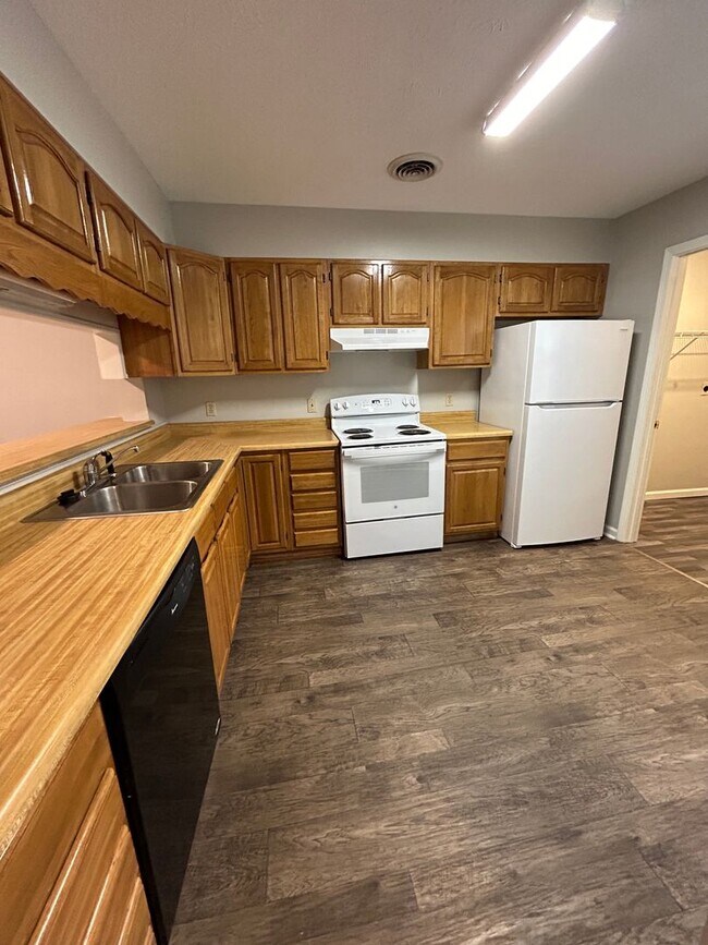 Foto del edificio - 1524 Pearl Ave