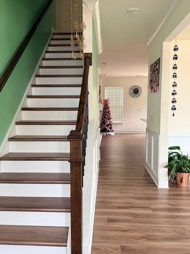 Building Photo - 4010 Clapton Dr