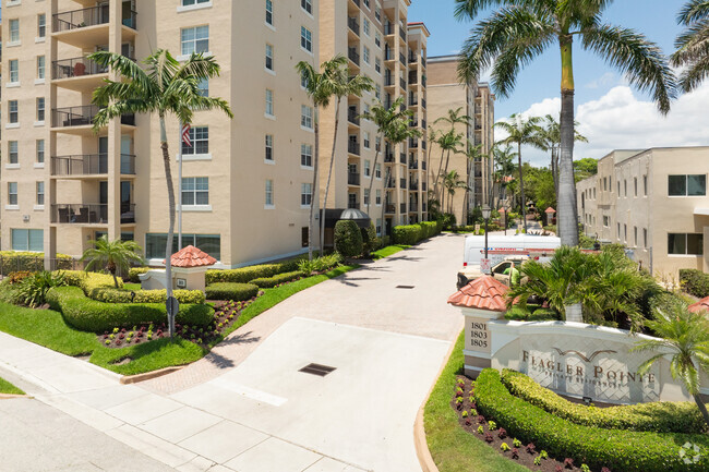 Foto del edificio - Flagler Pointe