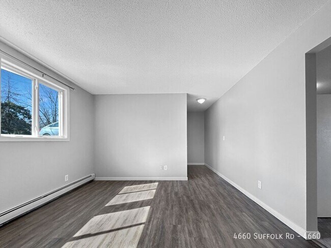Foto del edificio - 4660 Suffolk Rd