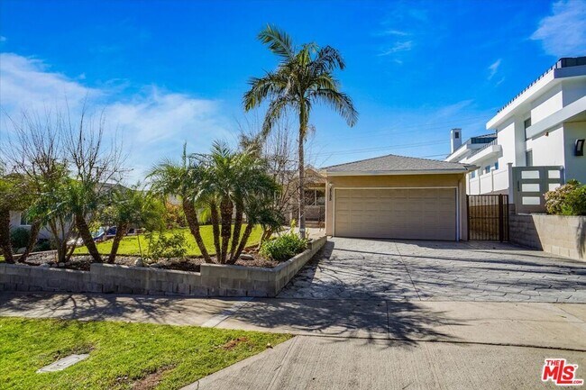 Foto del edificio - 2755 Mansfield Dr