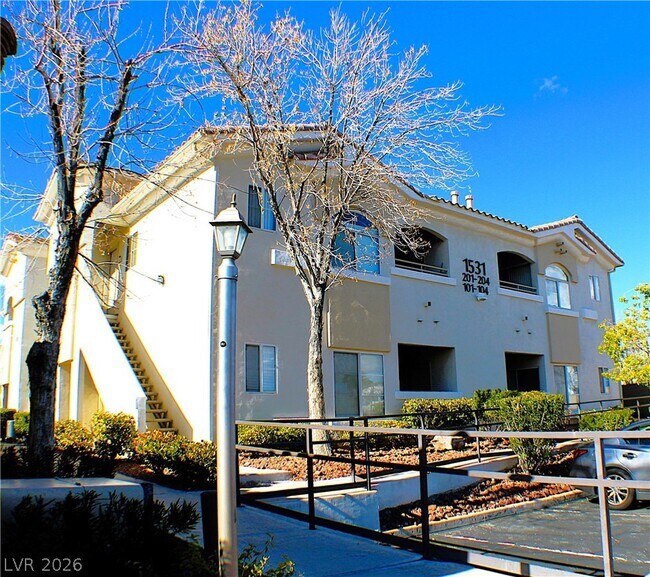 Foto del edificio - 1531 Ruby Cliffs Ln