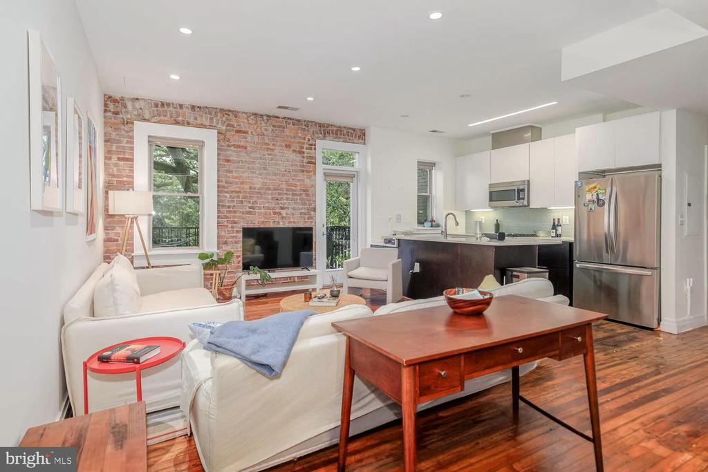 Foto principal - 1811 Wyoming Ave NW